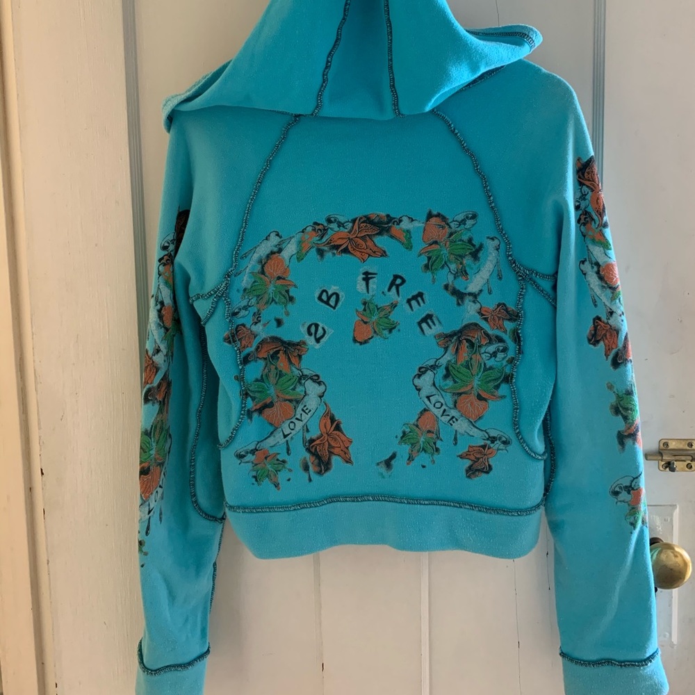 2BFree Love Tattoo Blue Hoodie Flowers Celebrities